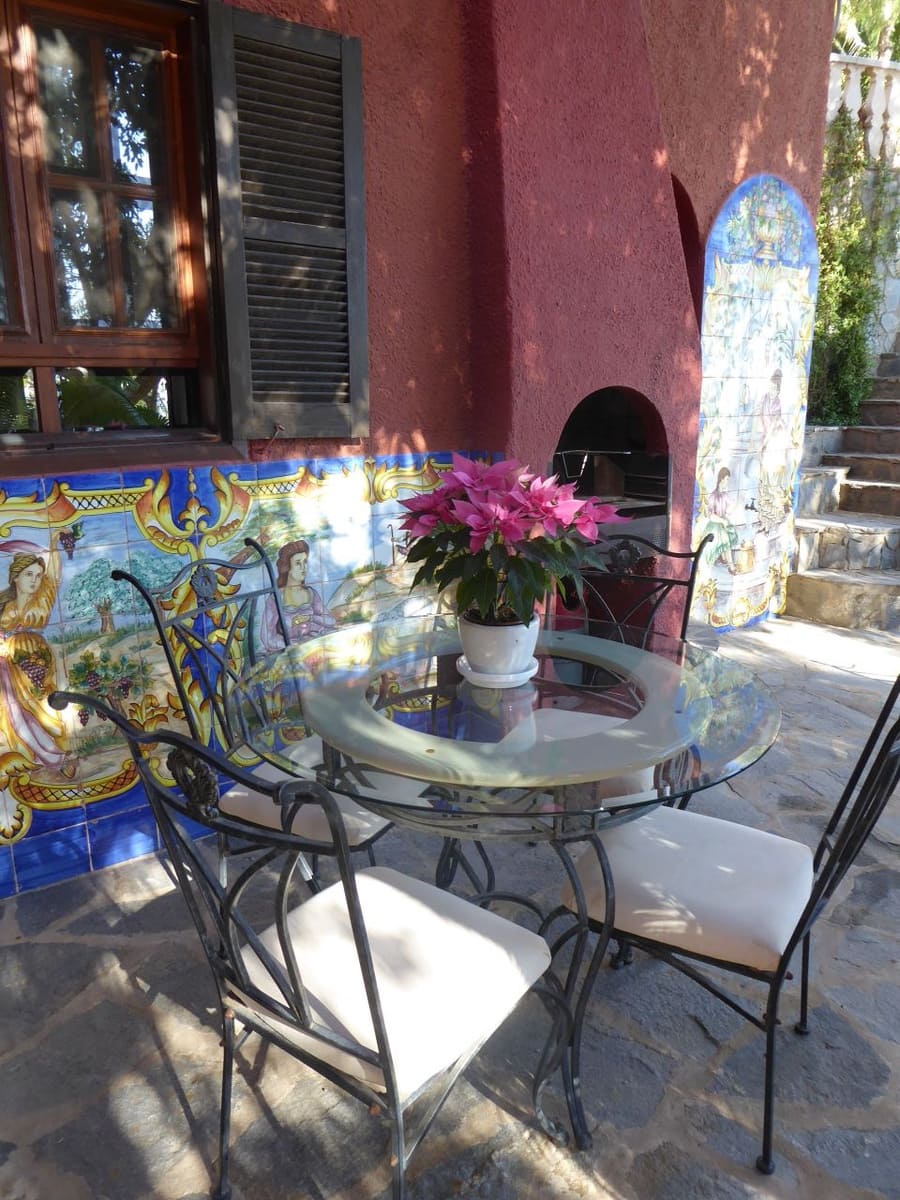 4 bedroom Villa for sale in Mojacar with pool garage - € 985,000 (Ref: 8022532)