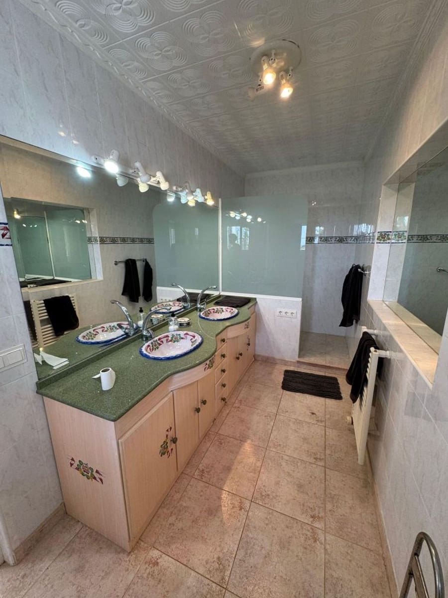 Chalet de 7 habitaciones en Mojácar en venta con piscina garaje - 1.200.000 € (Ref: 9127177)