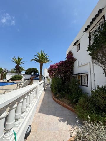 Chalet de 7 habitaciones en Mojácar en venta con piscina garaje - 1.200.000 € (Ref: 9127177)