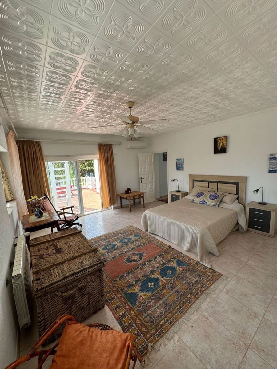 Chalet de 7 habitaciones en Mojácar en venta con piscina garaje - 1.200.000 € (Ref: 9127177)