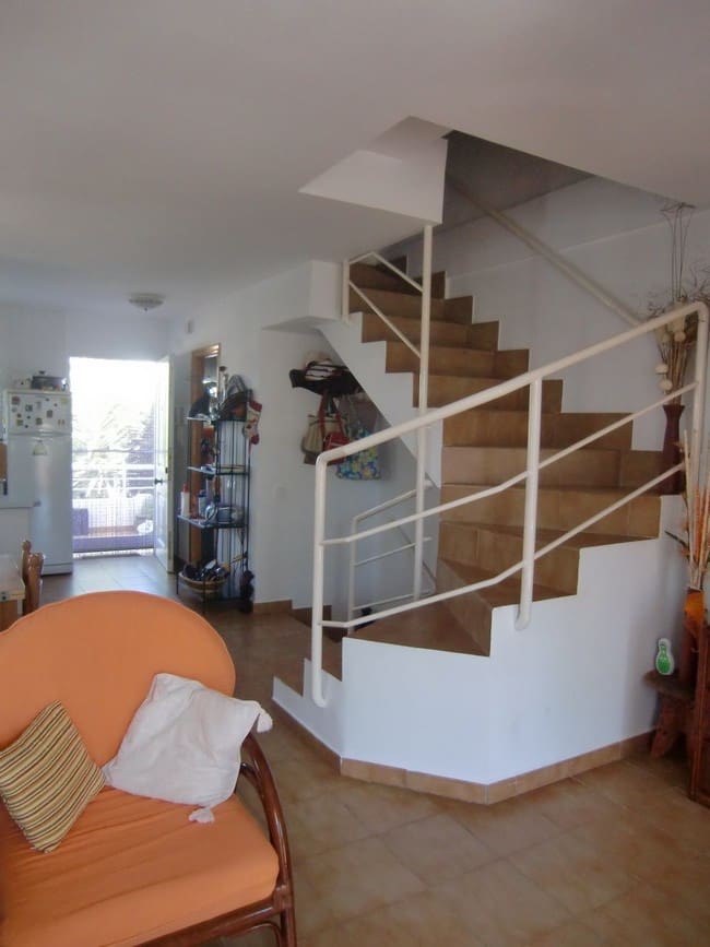 4 soveværelse Strandlejlighed til salg i Mojacar med swimmingpool garage - € 429.000 (Ref: 9705913)