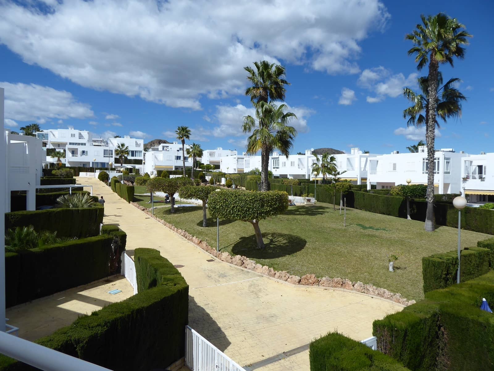 4 soveværelse Strandlejlighed til salg i Mojacar med swimmingpool garage - € 429.000 (Ref: 9705913)