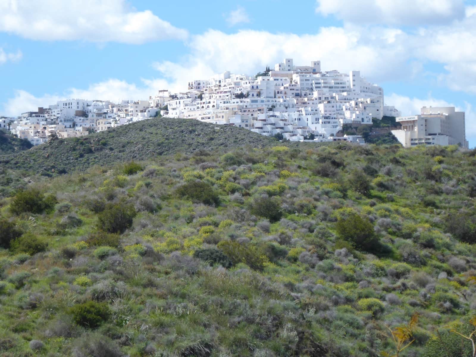 4 soveværelse Strandlejlighed til salg i Mojacar med swimmingpool garage - € 429.000 (Ref: 9705913)