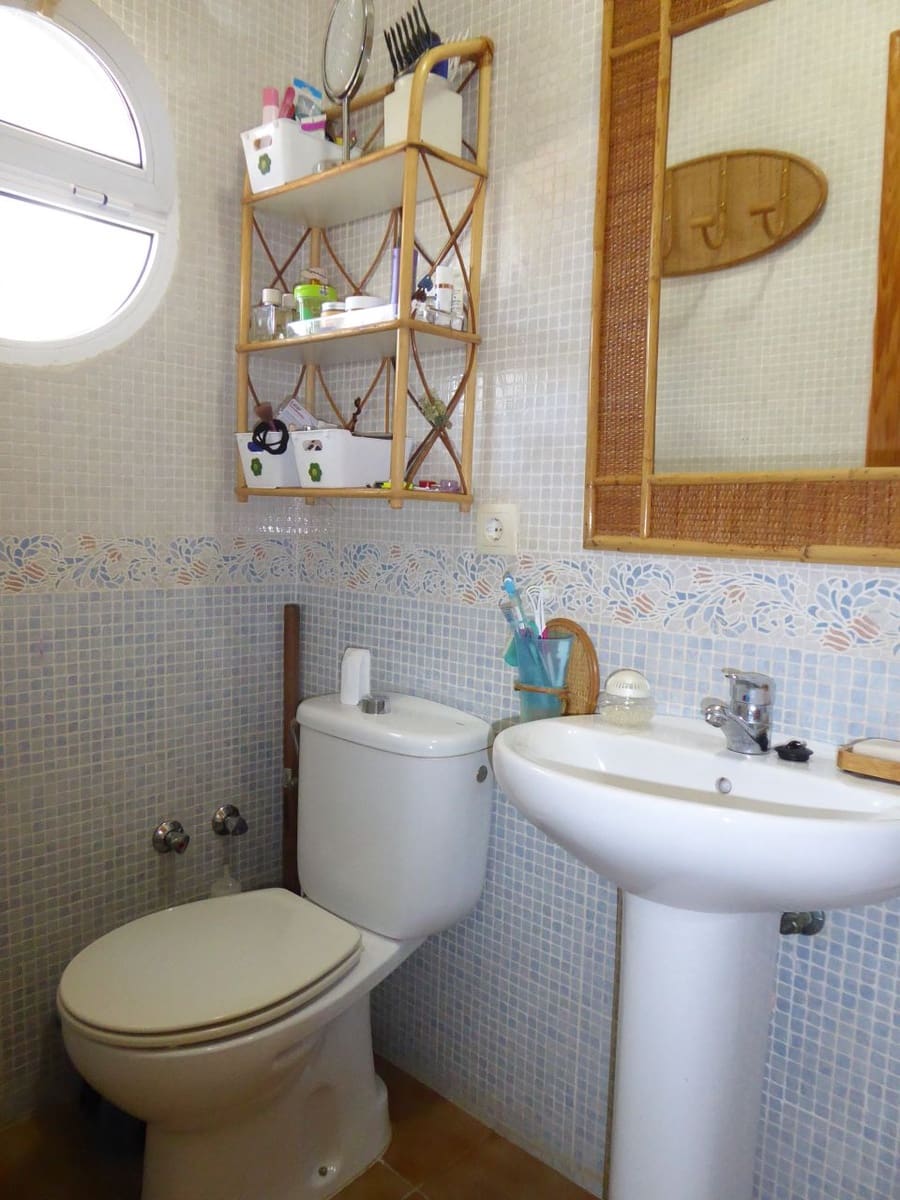 4 soveværelse Strandlejlighed til salg i Mojacar med swimmingpool garage - € 429.000 (Ref: 9705913)