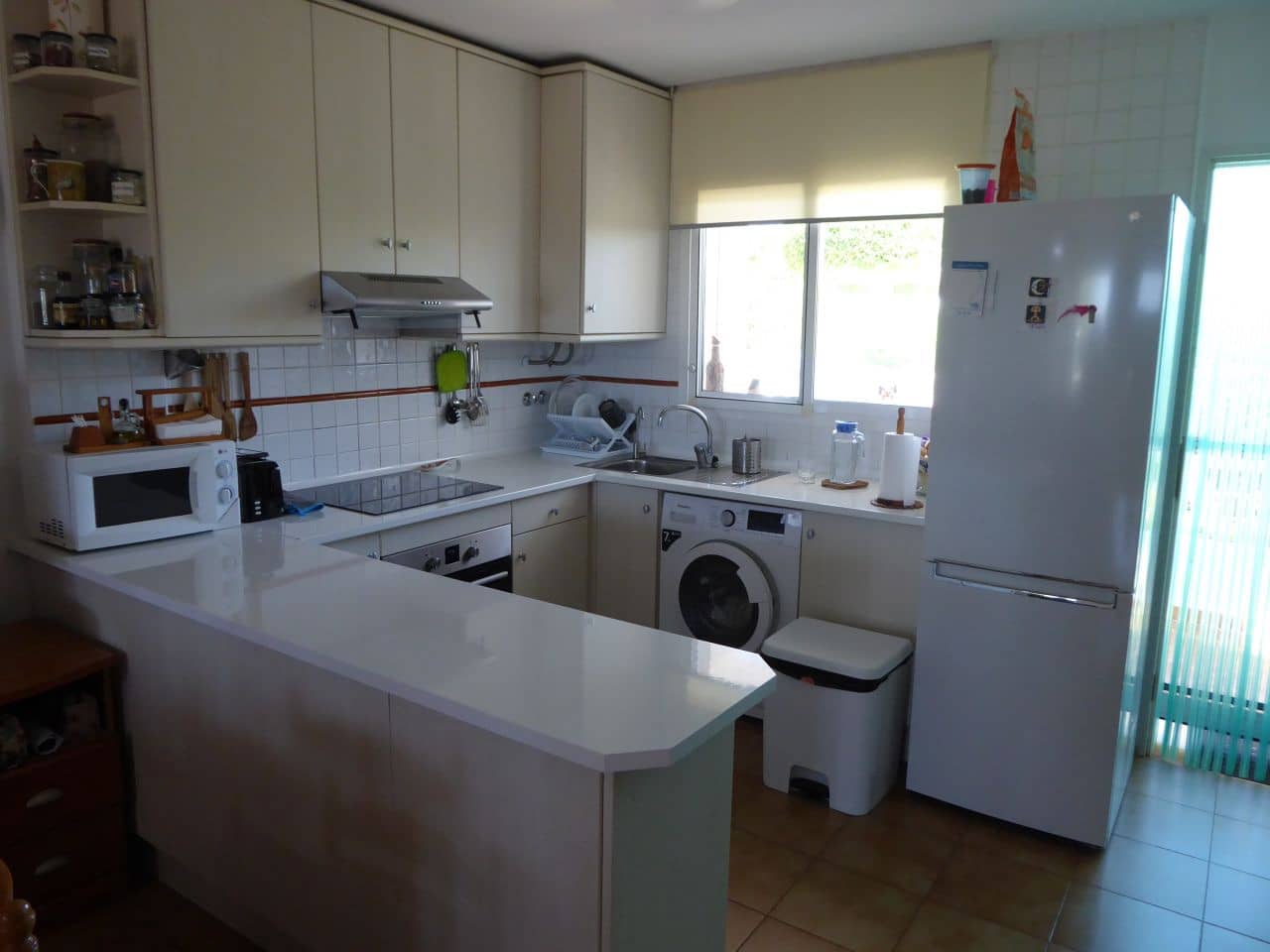 4 soveværelse Strandlejlighed til salg i Mojacar med swimmingpool garage - € 429.000 (Ref: 9705913)