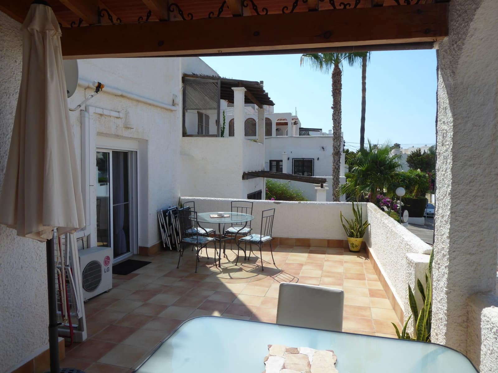 4 bedroom Apartment for sale in Mojacar with pool - € 285,000 (Ref: 9938795)