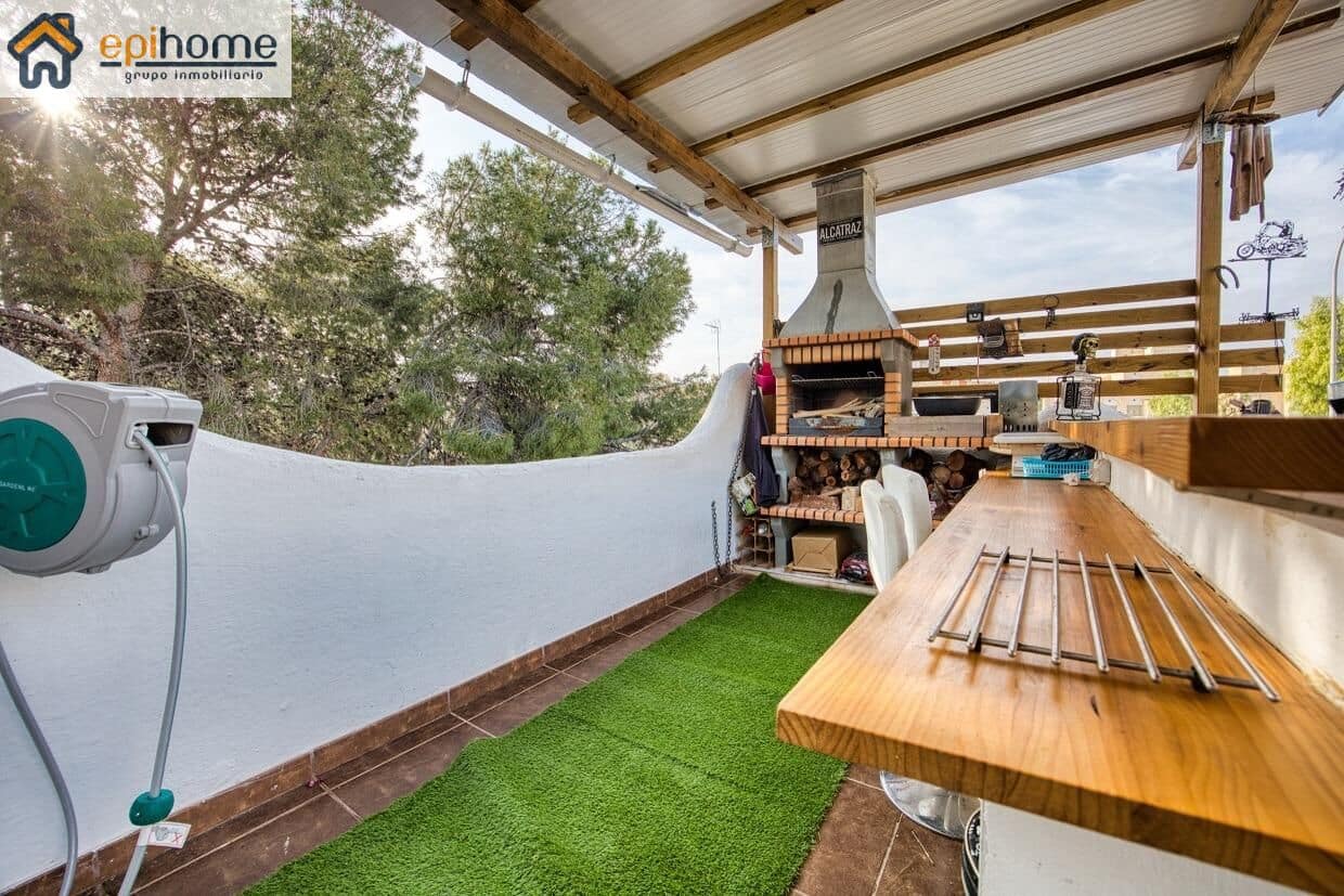 3 sypialnia Penthouse na sprzedaż w El Campello z basenem garażem - 425 000 € (Ref: 10032234)
