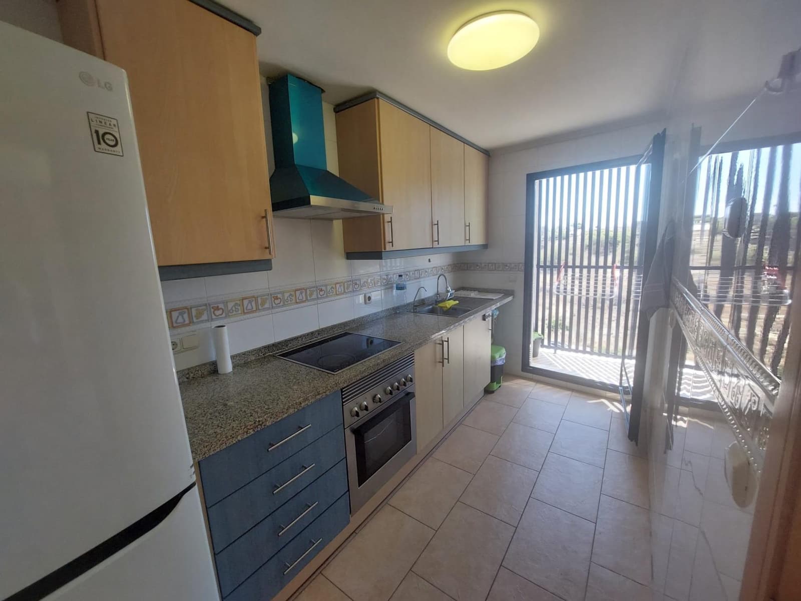 2 makuuhuone Huoneisto myytävänä paikassa La Villajoyosa / Vila Joiosa mukana uima-altaan 
autotalli - 279 000 € (Ref: 10032235)