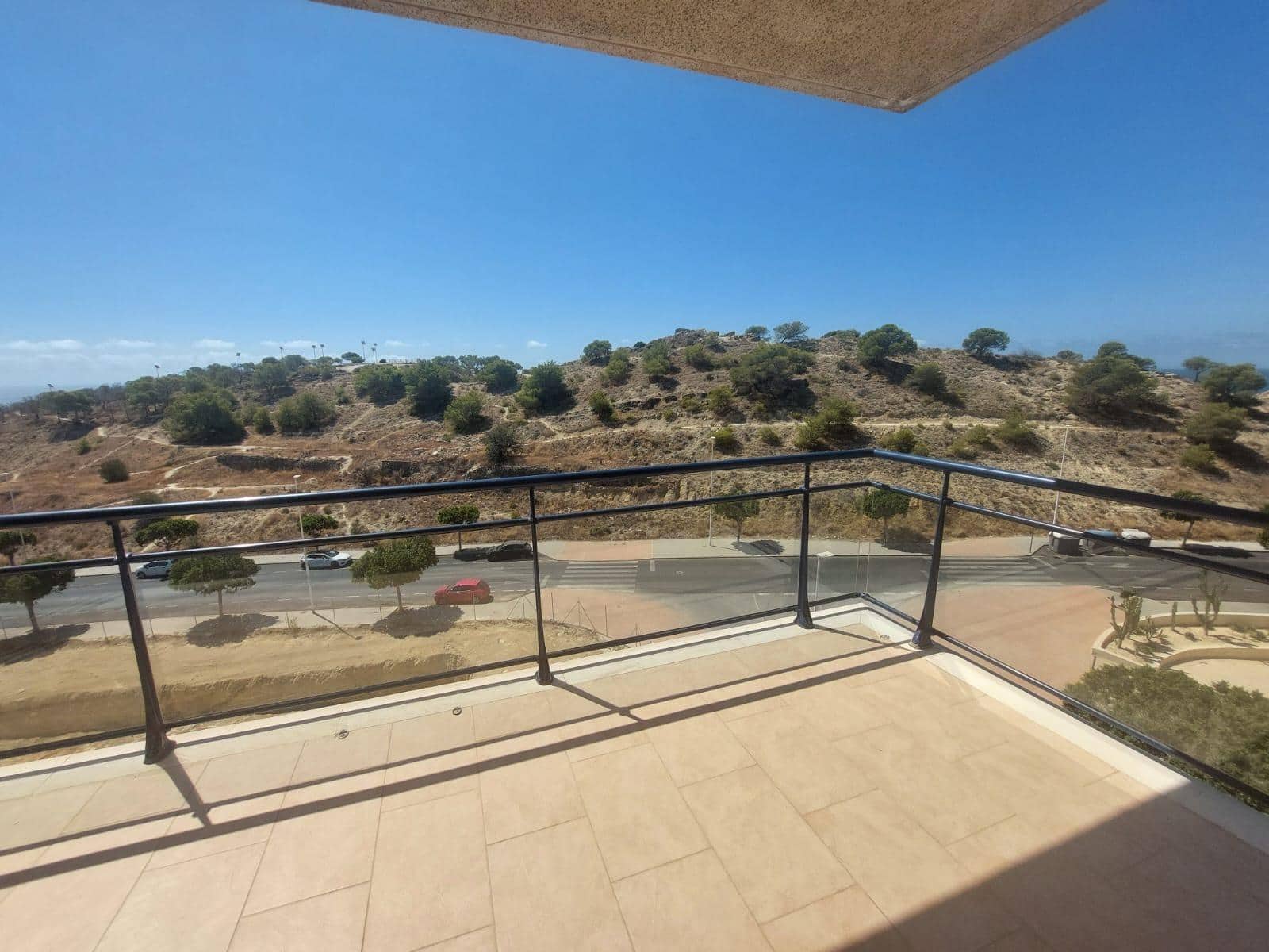 2 makuuhuone Huoneisto myytävänä paikassa La Villajoyosa / Vila Joiosa mukana uima-altaan 
autotalli - 279 000 € (Ref: 10032235)