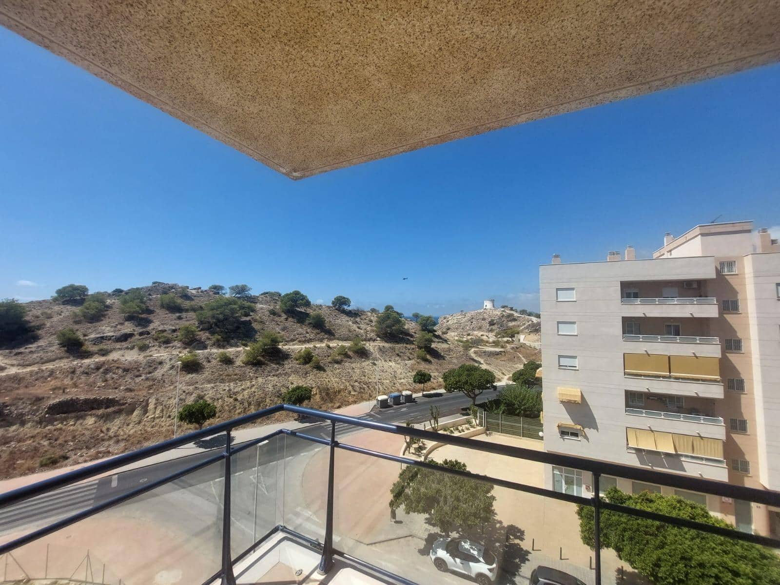 2 makuuhuone Huoneisto myytävänä paikassa La Villajoyosa / Vila Joiosa mukana uima-altaan 
autotalli - 279 000 € (Ref: 10032235)