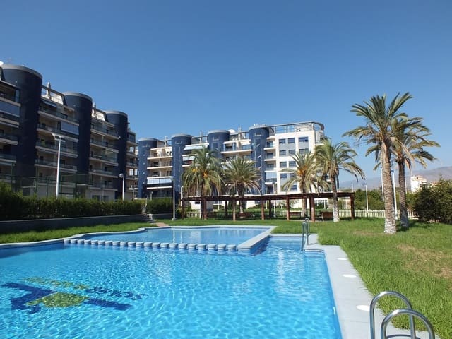 Apartamento de 2 habitaciones en La Villajoyosa / Vila Joiosa en venta con piscina garaje - 279.000 € (Ref: 10032235)