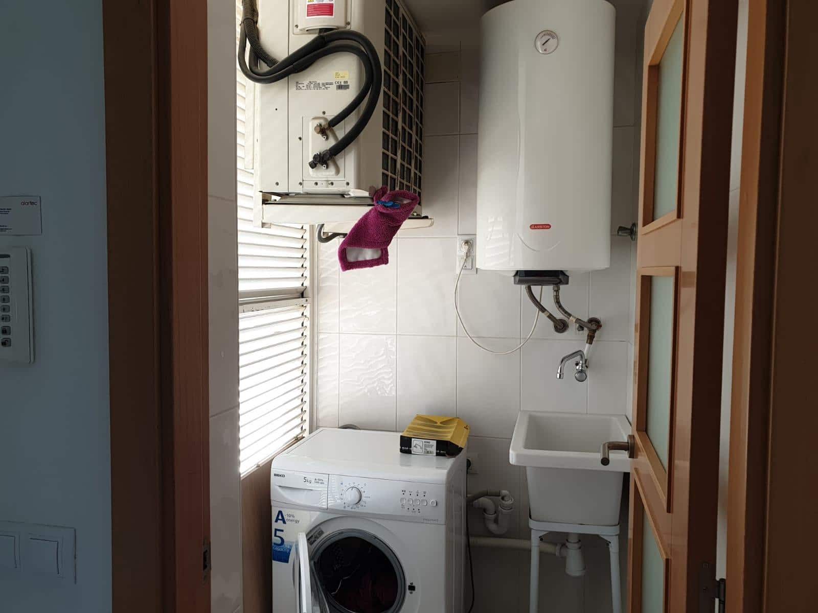 Apartamento de 2 habitaciones en La Villajoyosa / Vila Joiosa en alquiler con piscina garaje - 850 € (Ref: 10035372)