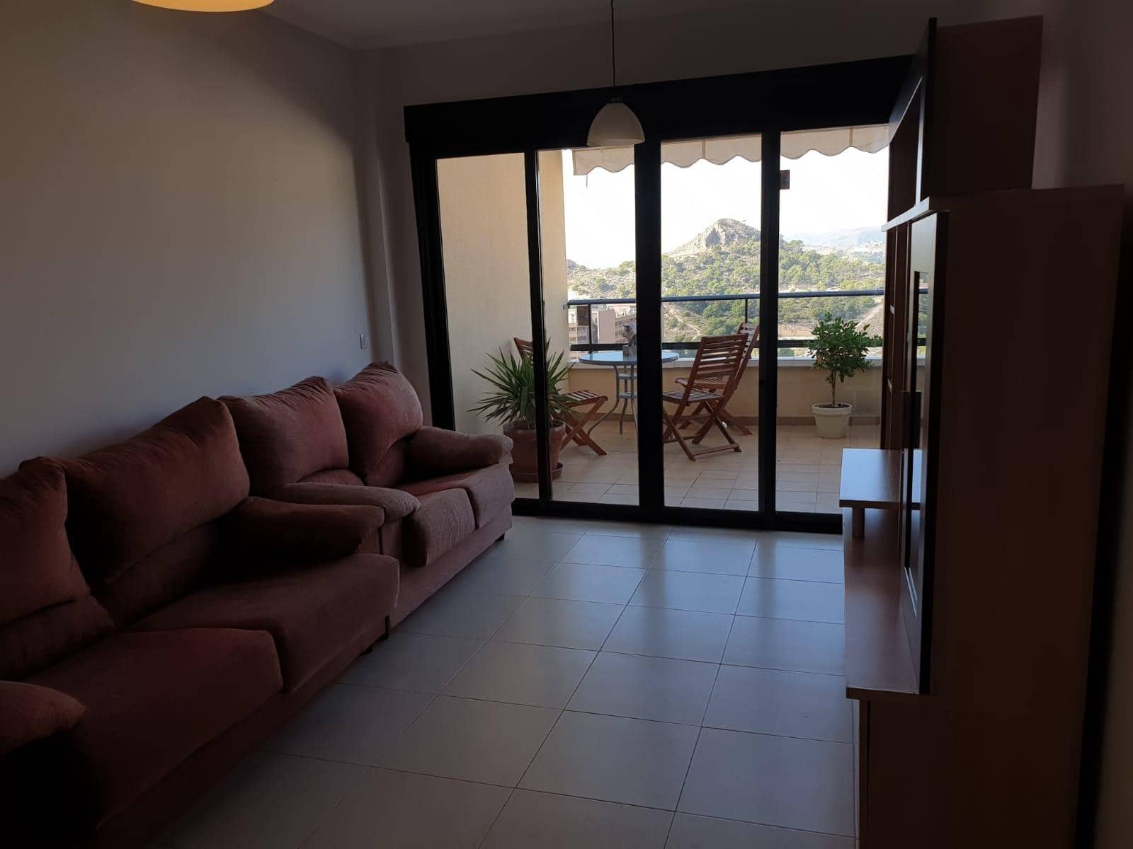 Apartamento de 2 habitaciones en La Villajoyosa / Vila Joiosa en alquiler con piscina garaje - 850 € (Ref: 10035372)