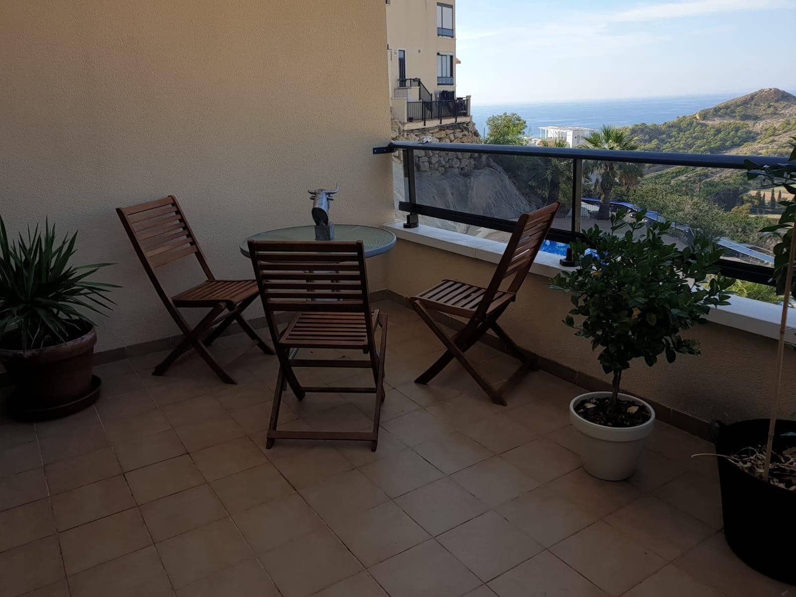 Apartamento de 2 habitaciones en La Villajoyosa / Vila Joiosa en alquiler con piscina garaje - 850 € (Ref: 10035372)