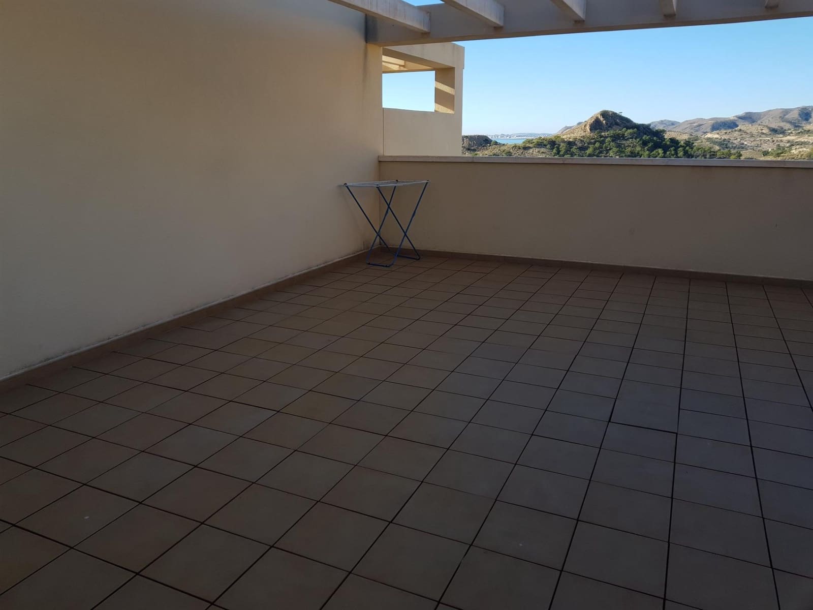 Apartamento de 2 habitaciones en La Villajoyosa / Vila Joiosa en alquiler con piscina garaje - 850 € (Ref: 10035372)