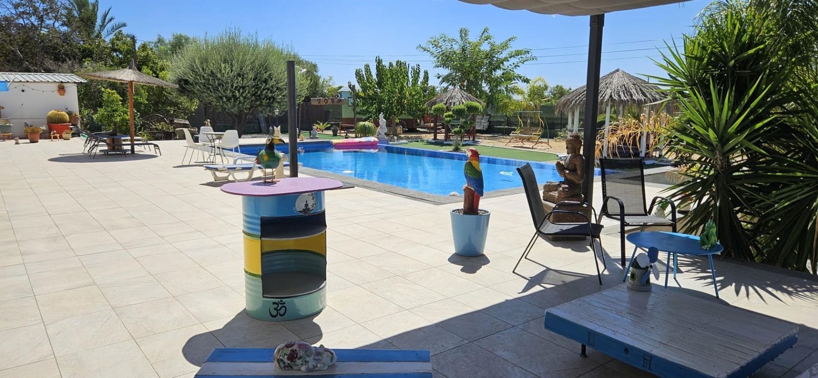 5 bedroom Villa for sale in Matola with pool garage - € 679,000 (Ref: 10059479)