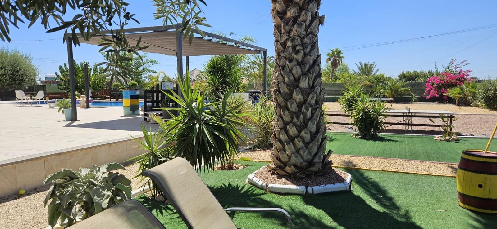 5 bedroom Villa for sale in Matola with pool garage - € 679,000 (Ref: 10059479)