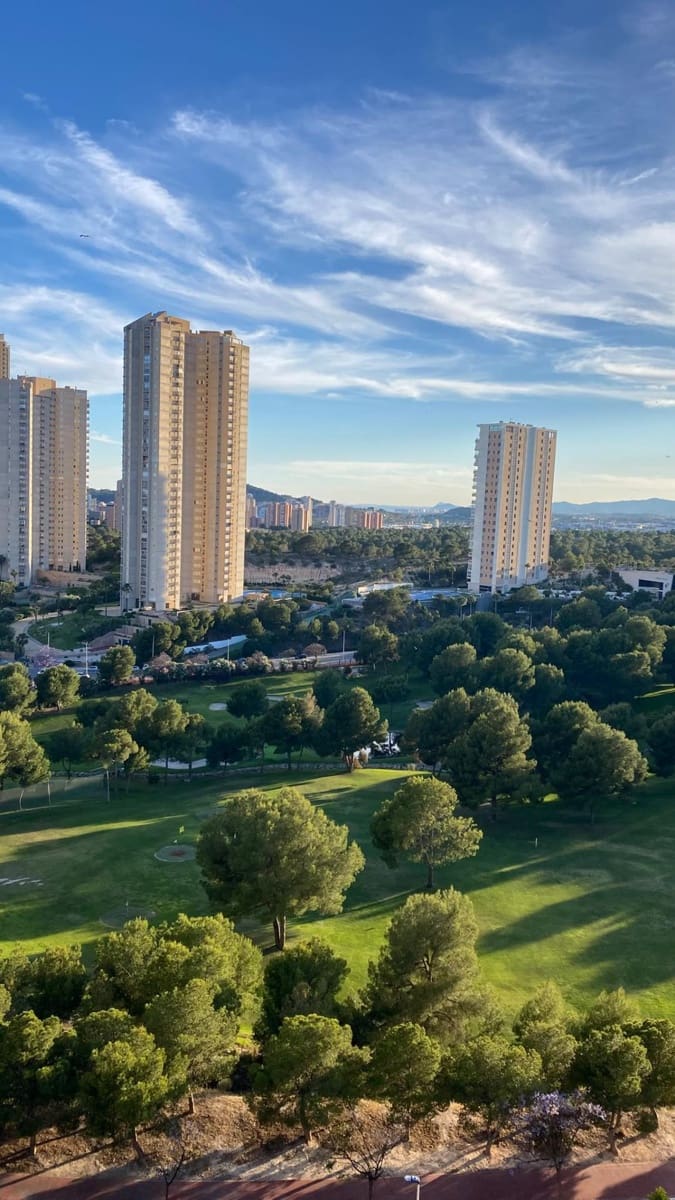 2 slaapkamer Appartement te koop in Benidorm met garage - € 385.000 (Ref: 10109683)