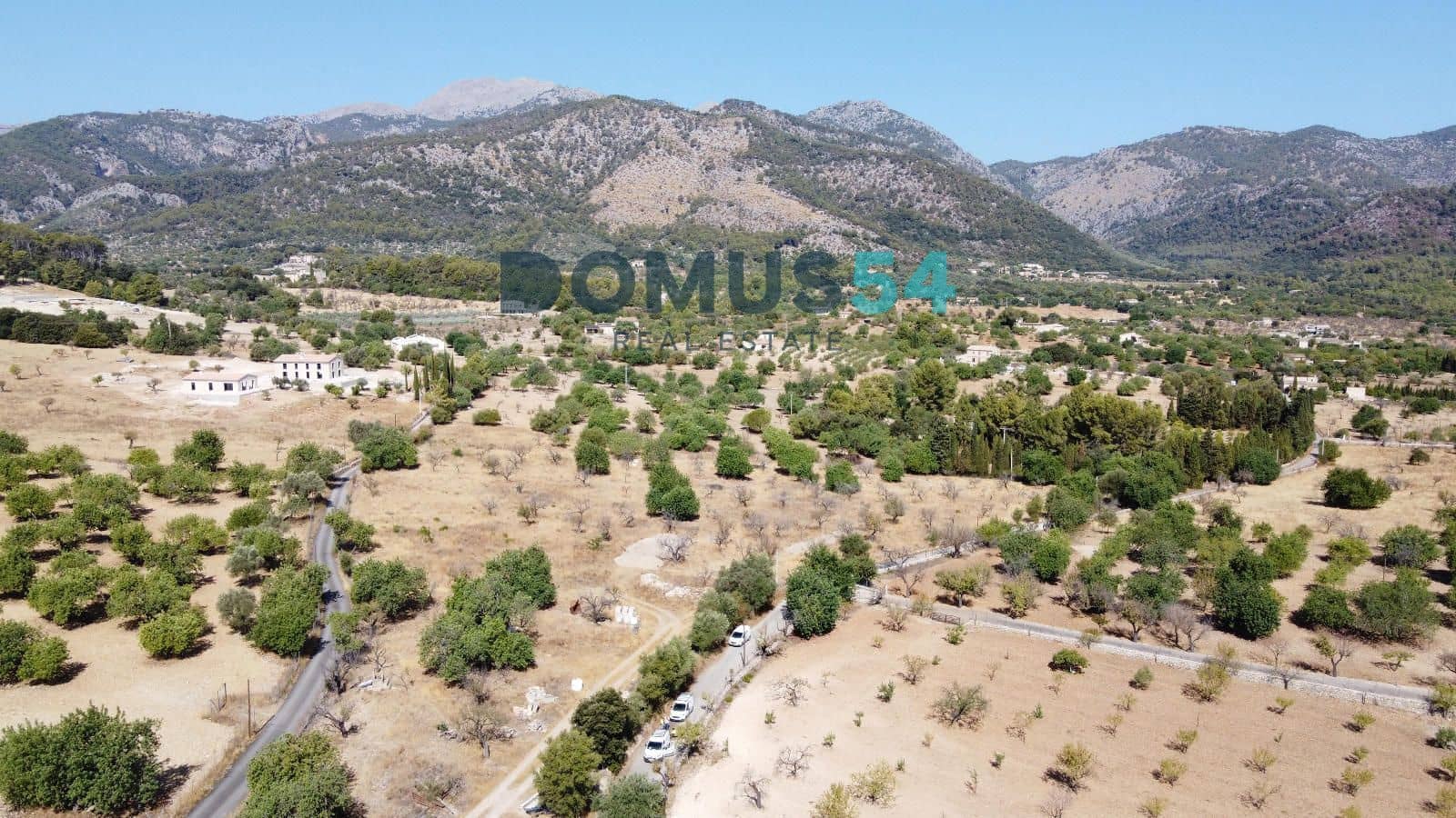 Building Plot for sale in Moscari - € 750,000 (Ref: 10057288)
