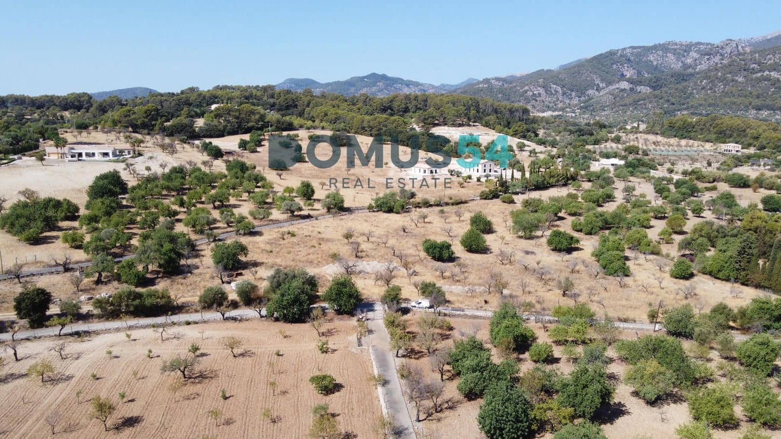 Building Plot for sale in Moscari - € 750,000 (Ref: 10057288)