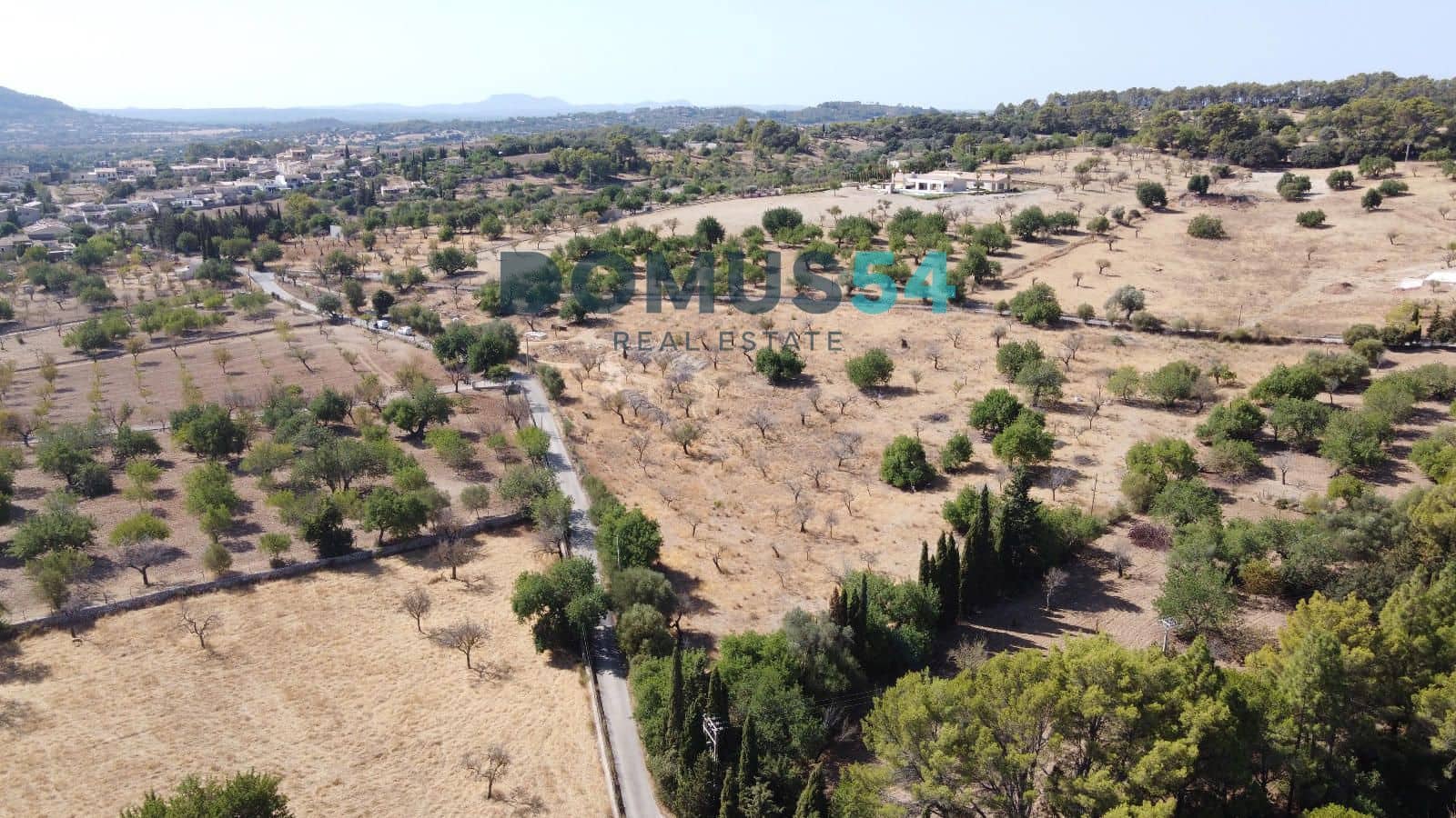 Building Plot for sale in Moscari - € 750,000 (Ref: 10057288)