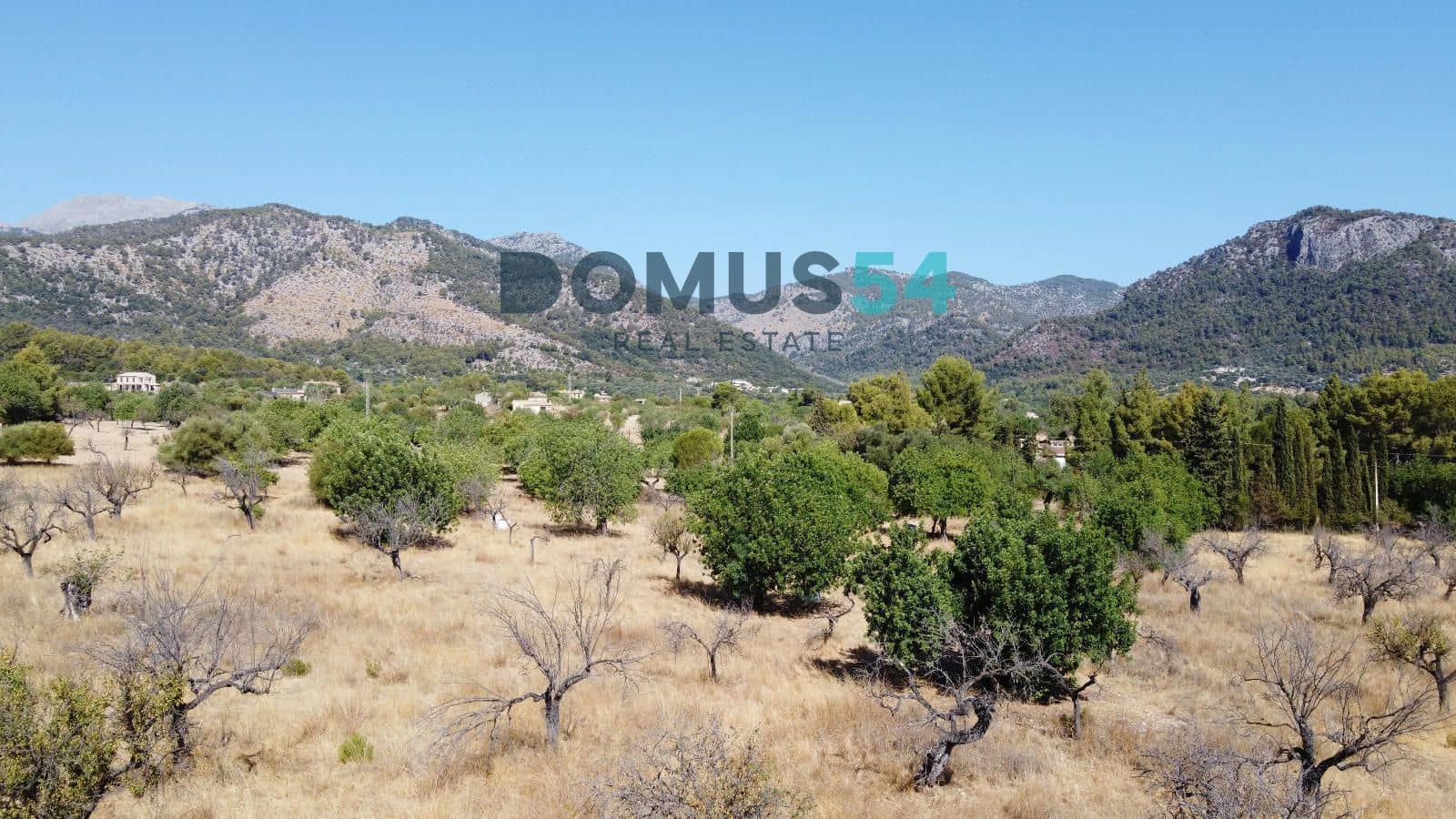 Building Plot for sale in Moscari - € 750,000 (Ref: 10057288)