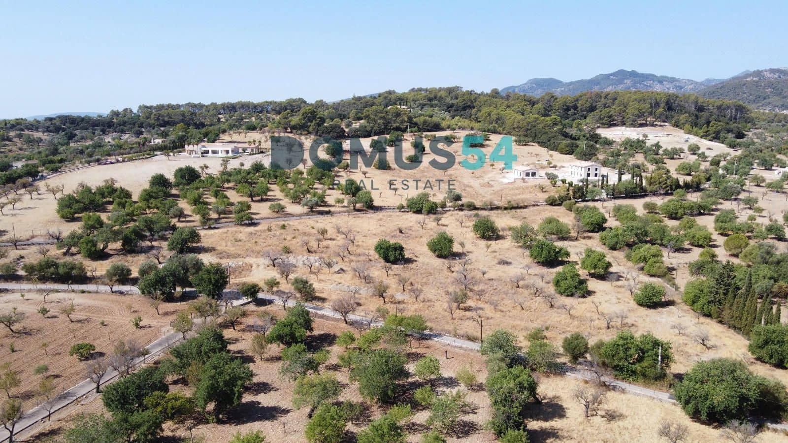 Building Plot for sale in Moscari - € 750,000 (Ref: 10057288)