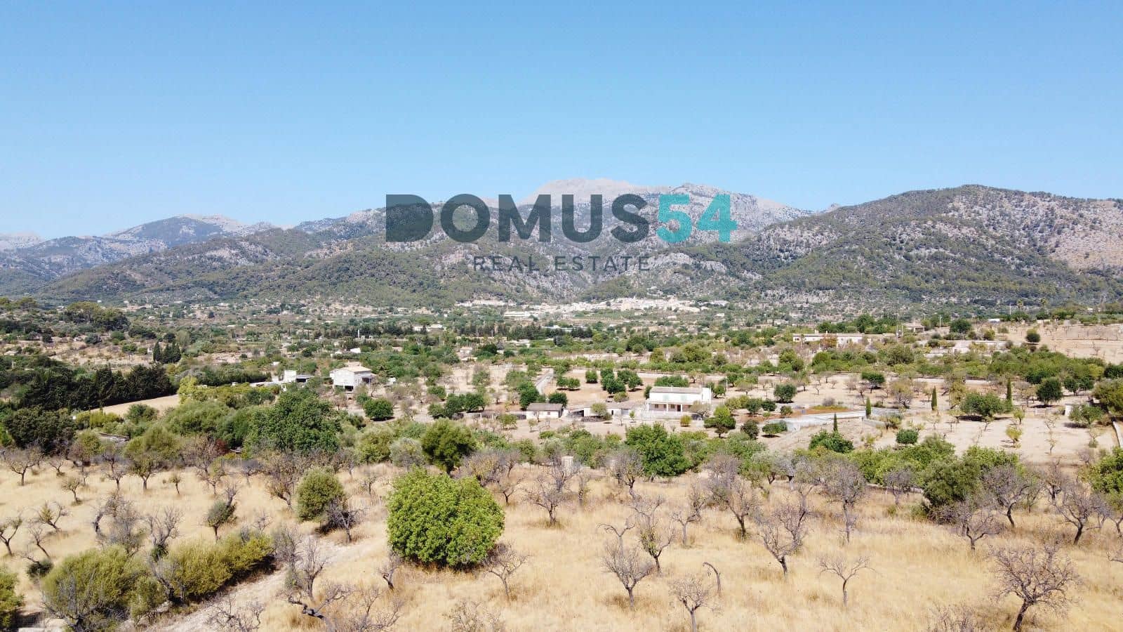 Building Plot for sale in Moscari - € 750,000 (Ref: 10057289)