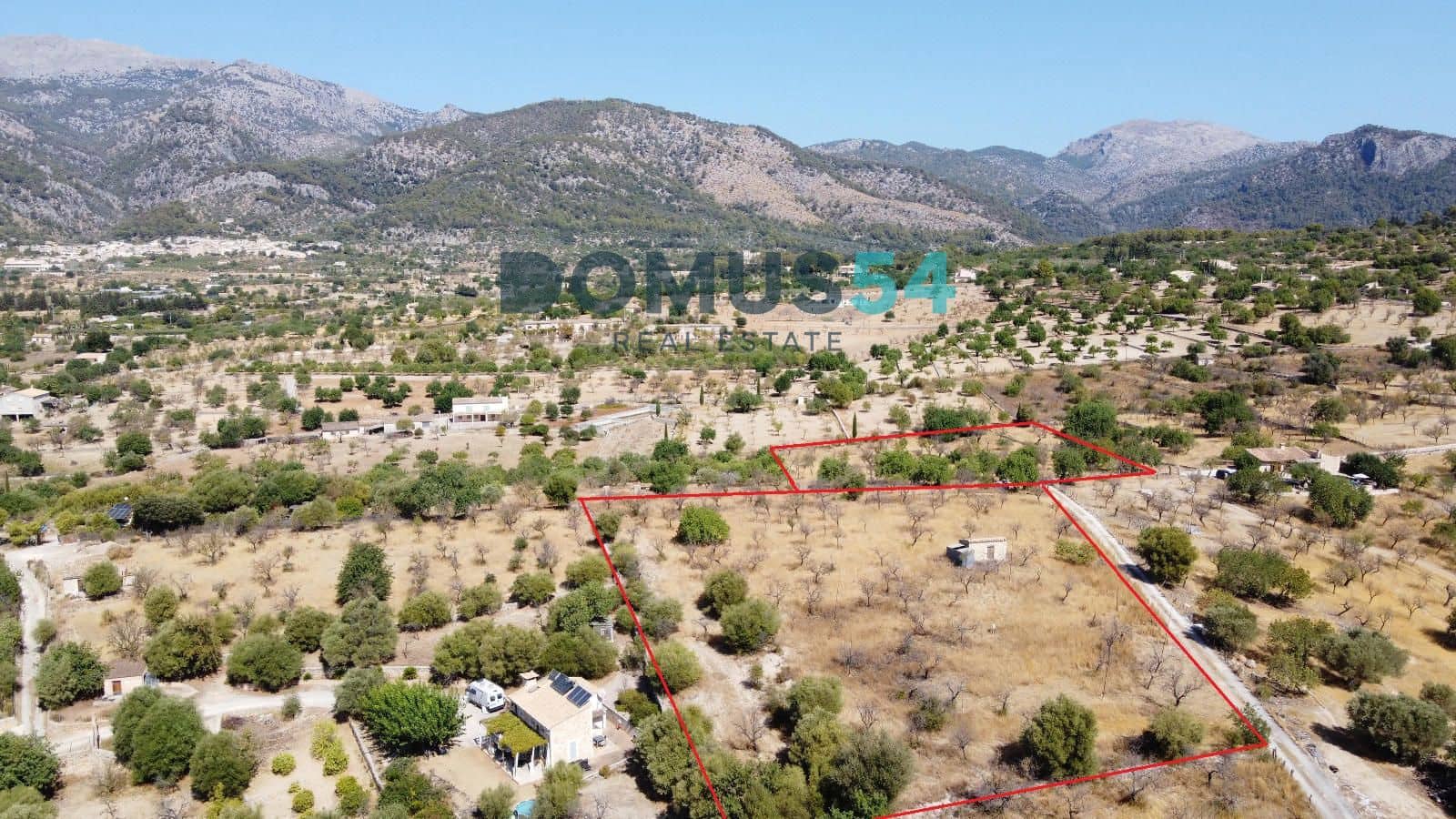 Building Plot for sale in Moscari - € 750,000 (Ref: 10057289)