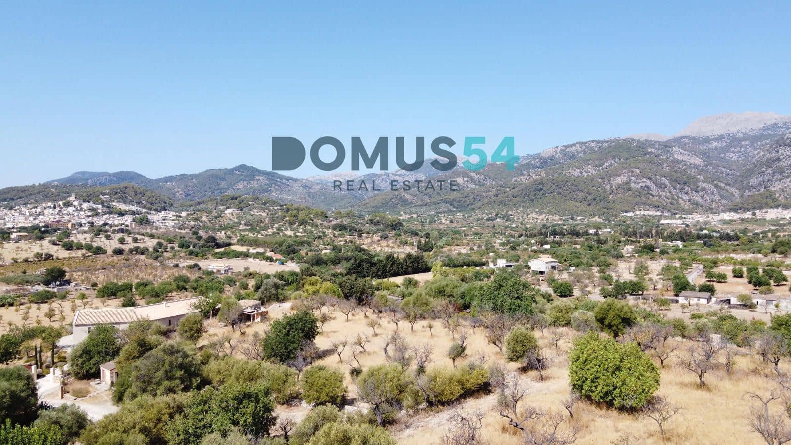 Building Plot for sale in Moscari - € 750,000 (Ref: 10057289)