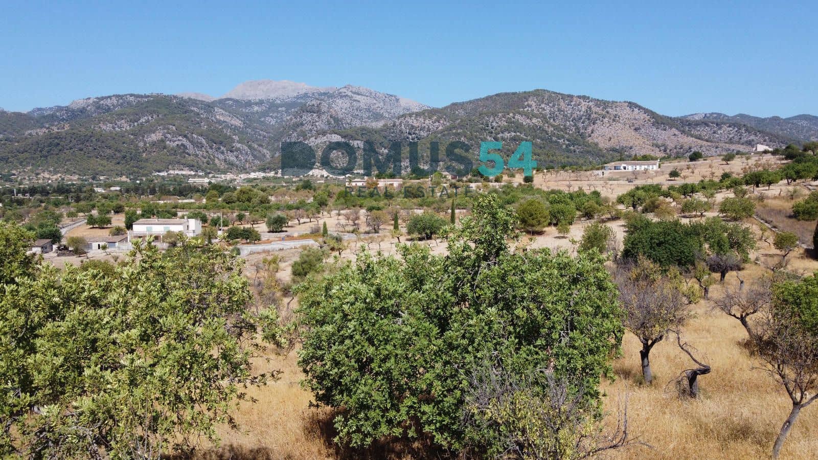 Building Plot for sale in Moscari - € 750,000 (Ref: 10057289)
