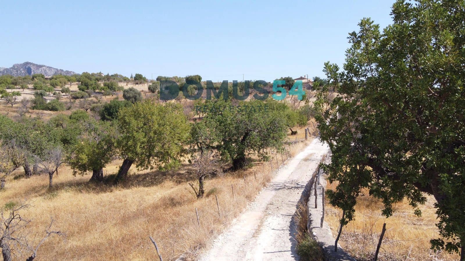 Building Plot for sale in Moscari - € 750,000 (Ref: 10057289)
