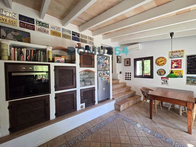 2 soverom Villa til salgs i Selva med svømmebasseng - € 580 000 (Ref: 10111900)