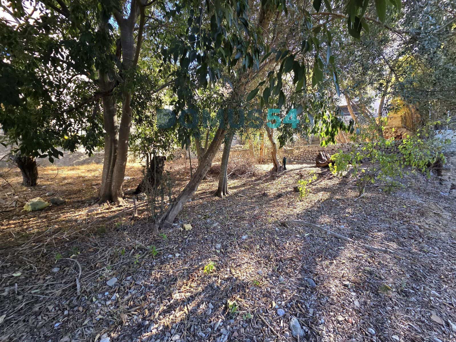 Building Plot for sale in Campanet - € 420,000 (Ref: 10120627)