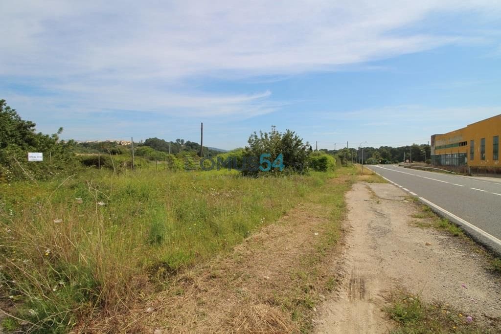 Grunde uden byggetilladelser til salg i Campanet - € 79.000 (Ref: 6024519)