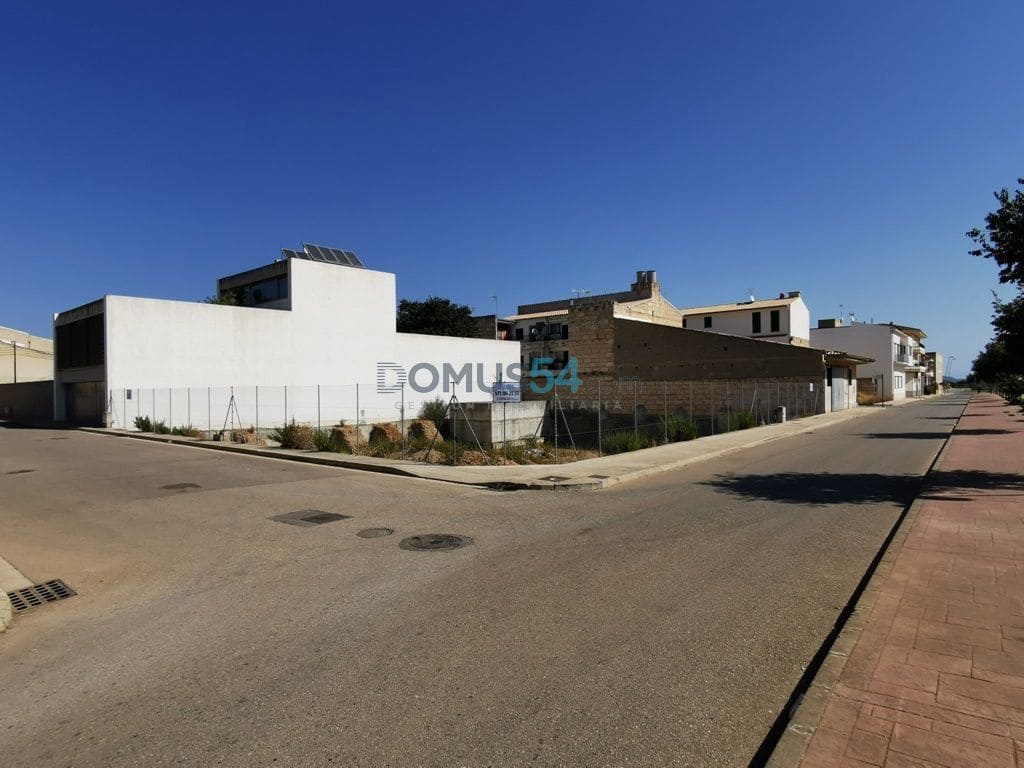 Building Plot for sale in Sa Pobla - € 850,000 (Ref: 6024527)