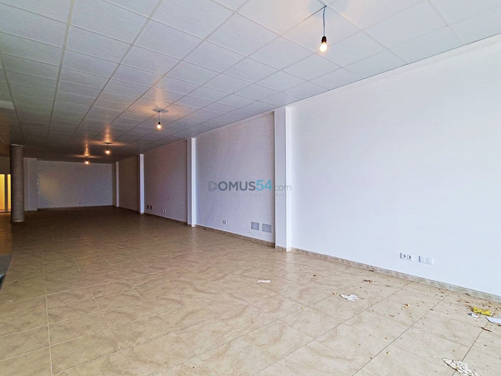 Kommersiell til salgs i Muro - € 225 000 (Ref: 7622438)