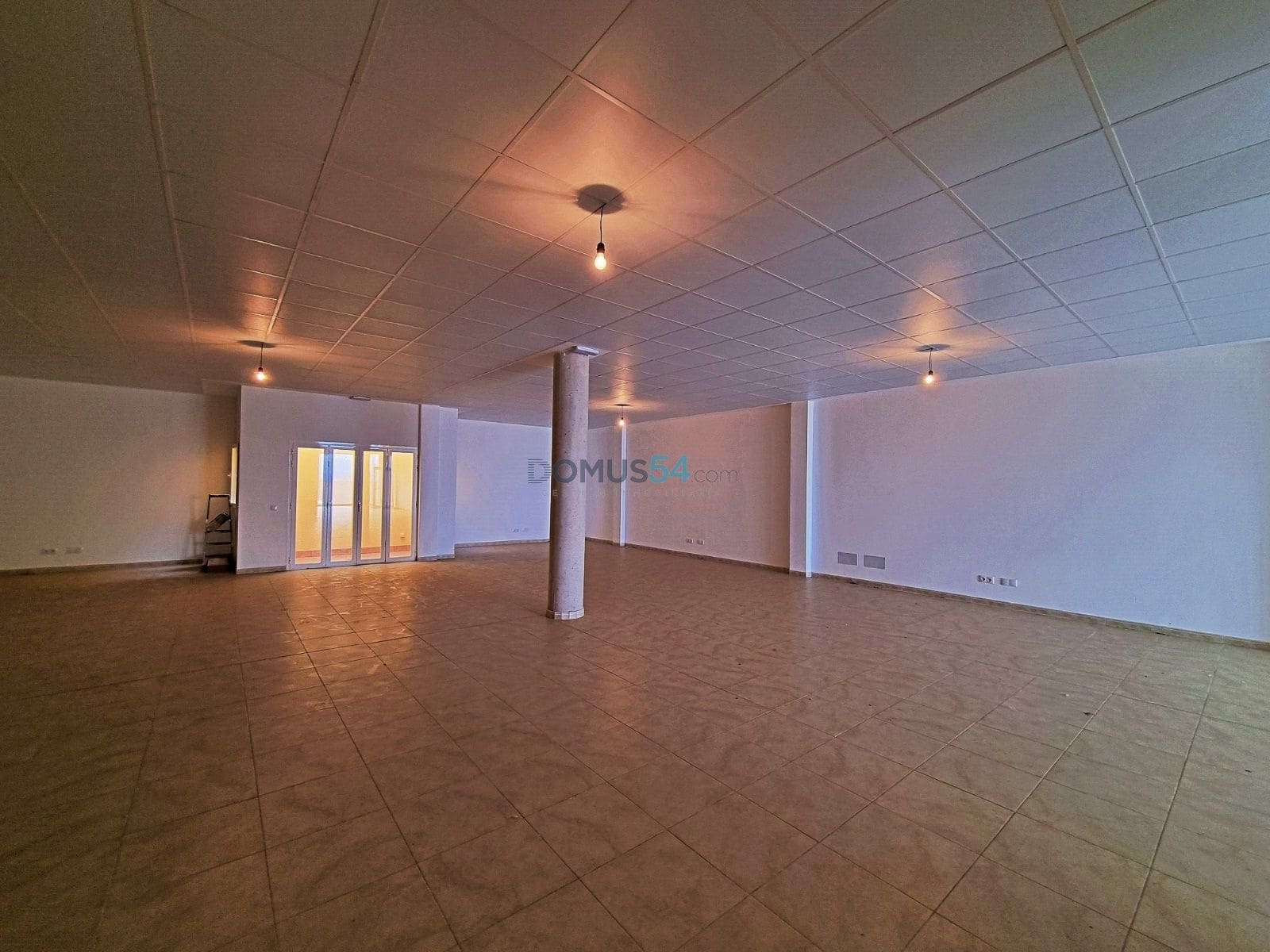 Kommersiell til salgs i Muro - € 225 000 (Ref: 7622438)