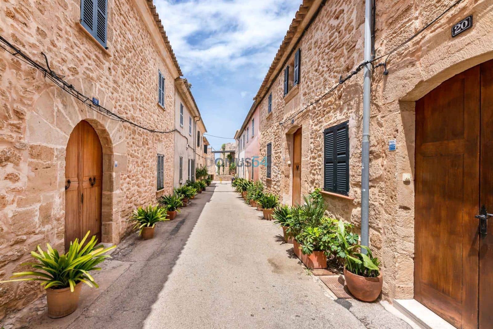 Komercyjne do wynajęcia w Alcudia - 3 500 € (Ref: 7627518)