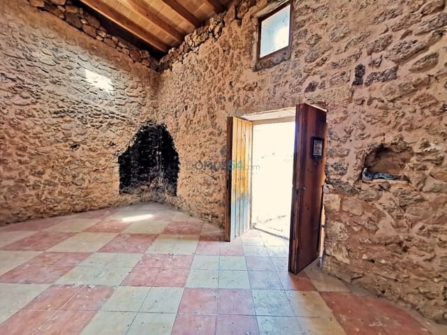 2 bedroom Villa for sale in Inca with garage - € 370,000 (Ref: 7675171)