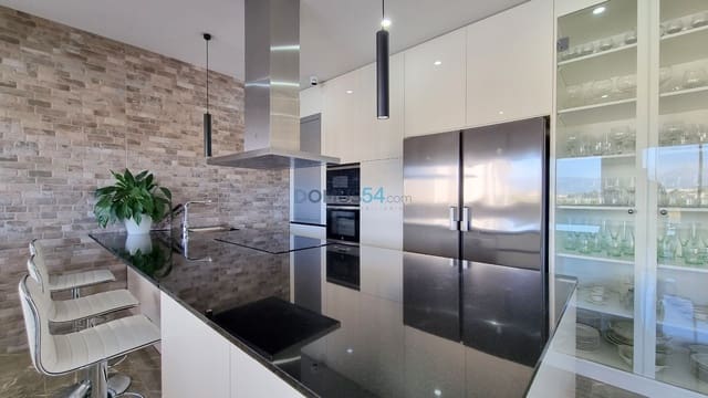 4 soveværelse Villa til salg i Sa Pobla med swimmingpool garage - € 1.395.000 (Ref: 8079457)