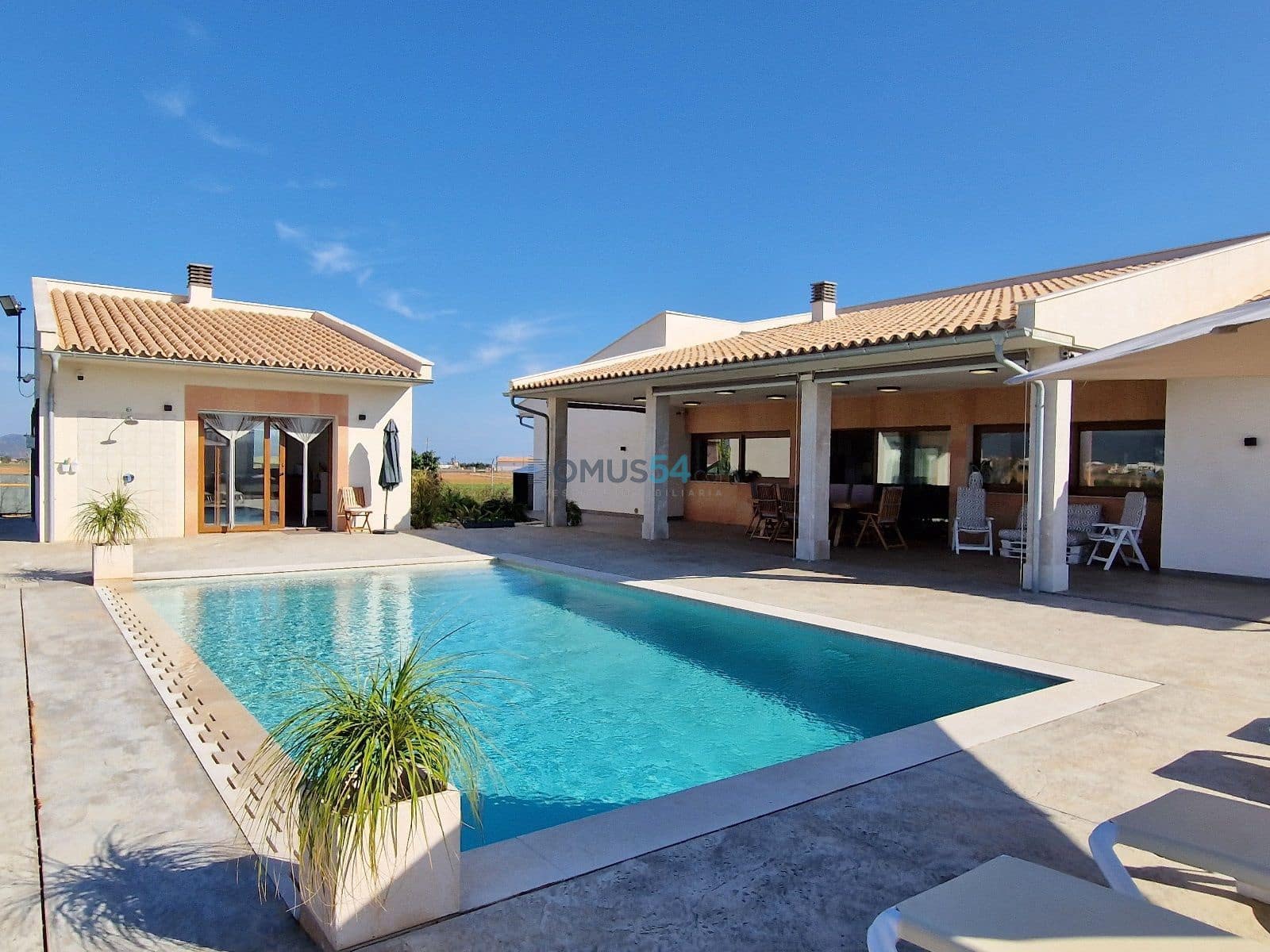 4 soveværelse Villa til salg i Sa Pobla med swimmingpool garage - € 1.395.000 (Ref: 8079457)