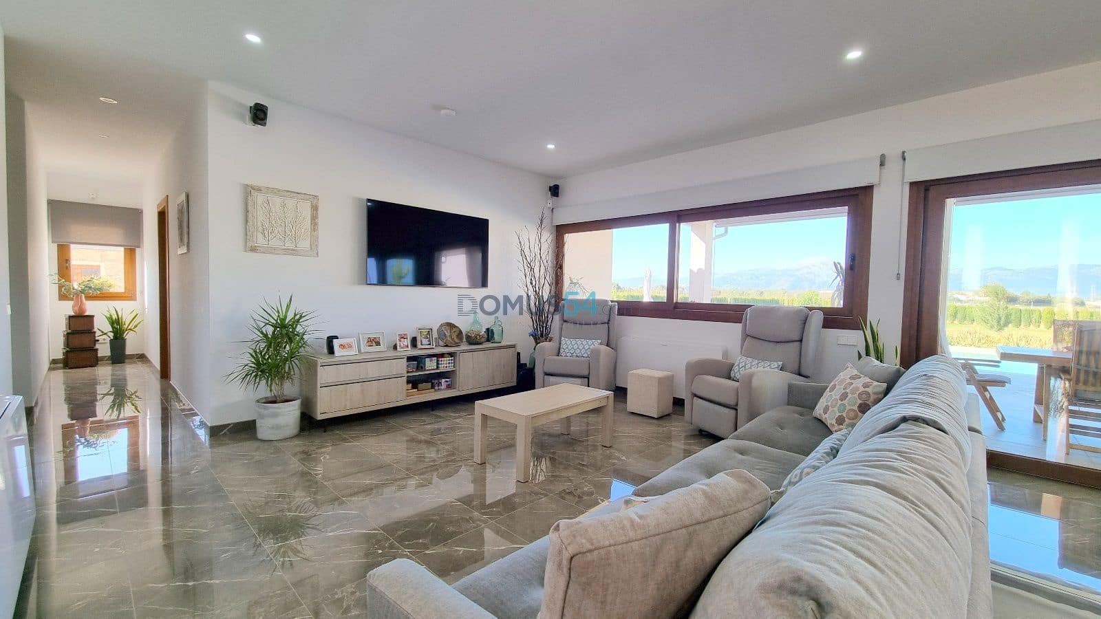 4 soveværelse Villa til salg i Sa Pobla med swimmingpool garage - € 1.395.000 (Ref: 8079457)