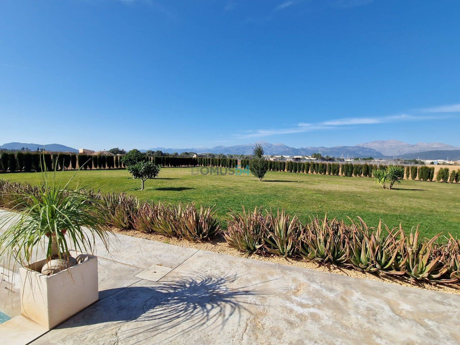 4 soveværelse Villa til salg i Sa Pobla med swimmingpool garage - € 1.395.000 (Ref: 8079457)