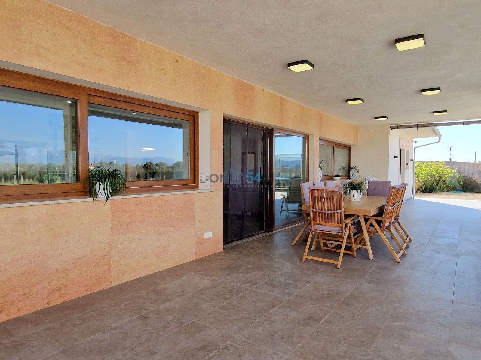 4 soveværelse Villa til salg i Sa Pobla med swimmingpool garage - € 1.395.000 (Ref: 8079457)