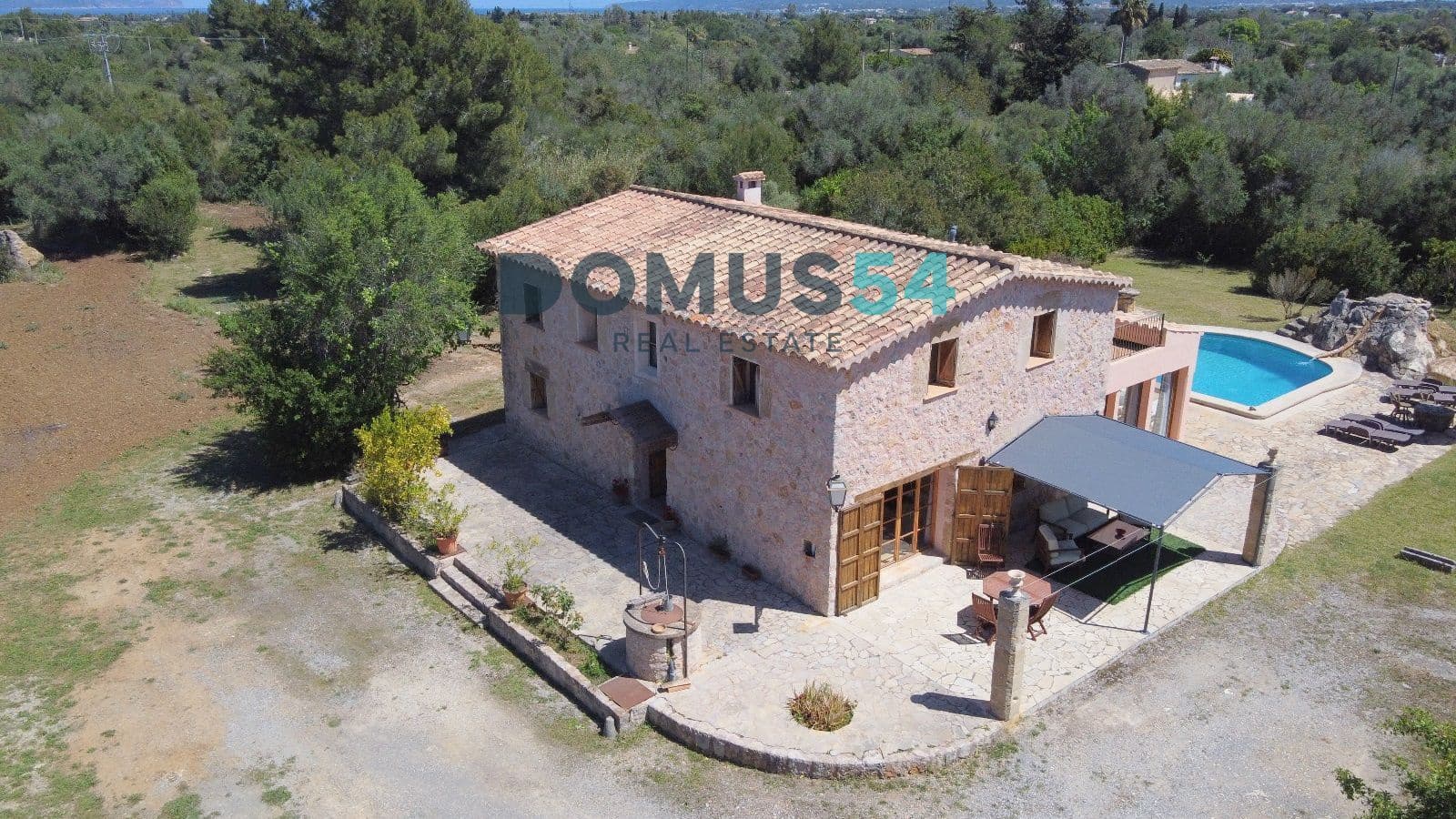 3 bedroom Finca/Country House for sale in Pollensa / Pollenca with pool - € 1,775,000 (Ref: 8255894)