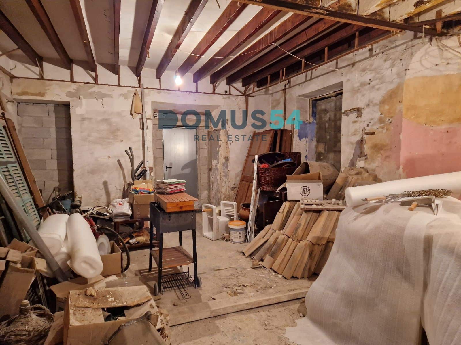 Villa for sale in Sa Pobla - € 199,000 (Ref: 8680824)