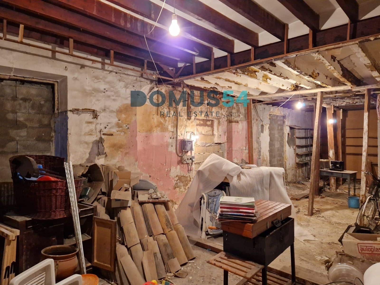 Villa for sale in Sa Pobla - € 199,000 (Ref: 8680824)