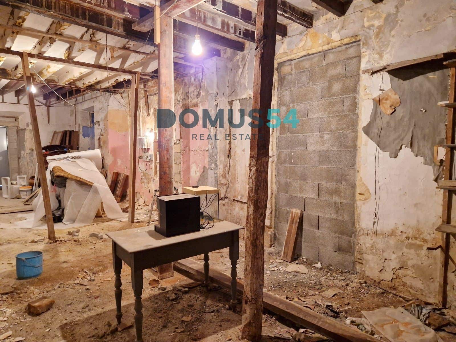 Villa for sale in Sa Pobla - € 199,000 (Ref: 8680824)