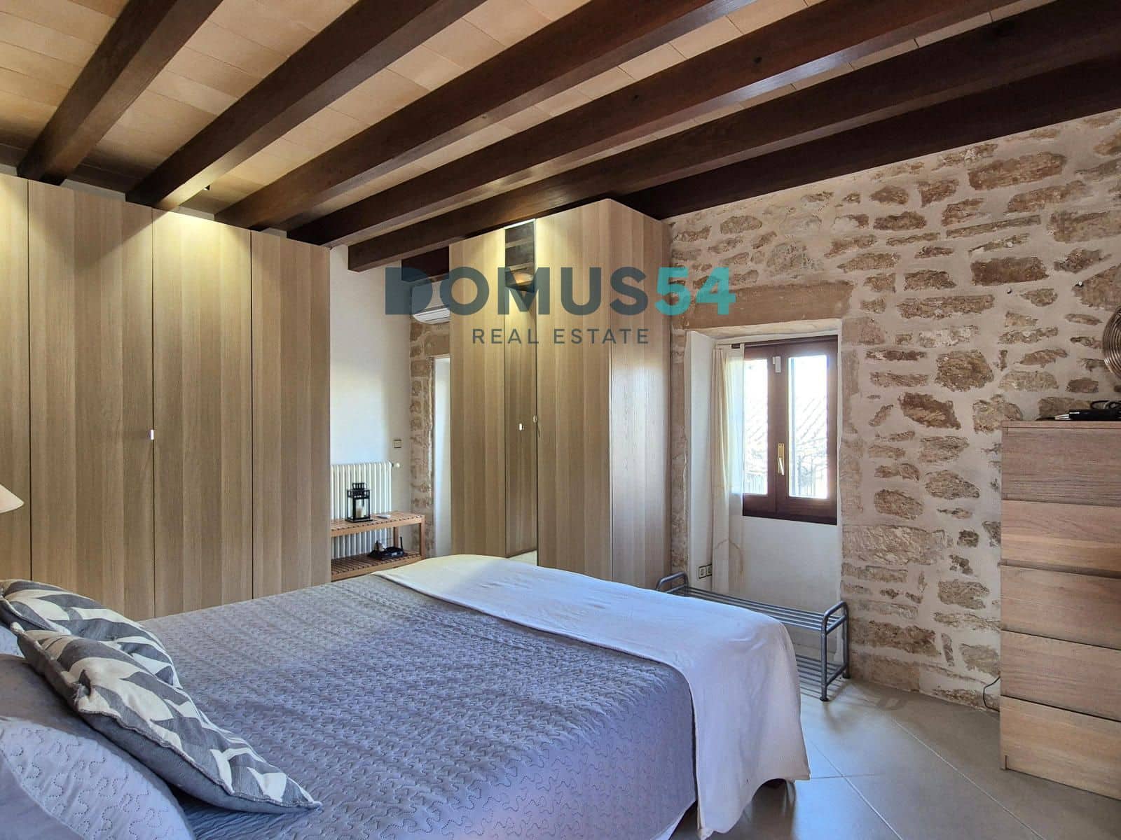 4 bedroom Villa for sale in Alcudia - € 950,000 (Ref: 8761736)